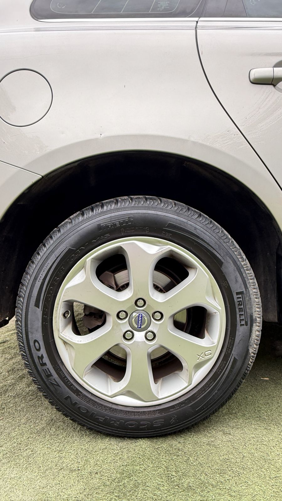 Volvo XC60 2.0 T5 Comfort 4X2 AT 2014 (121.540 km)