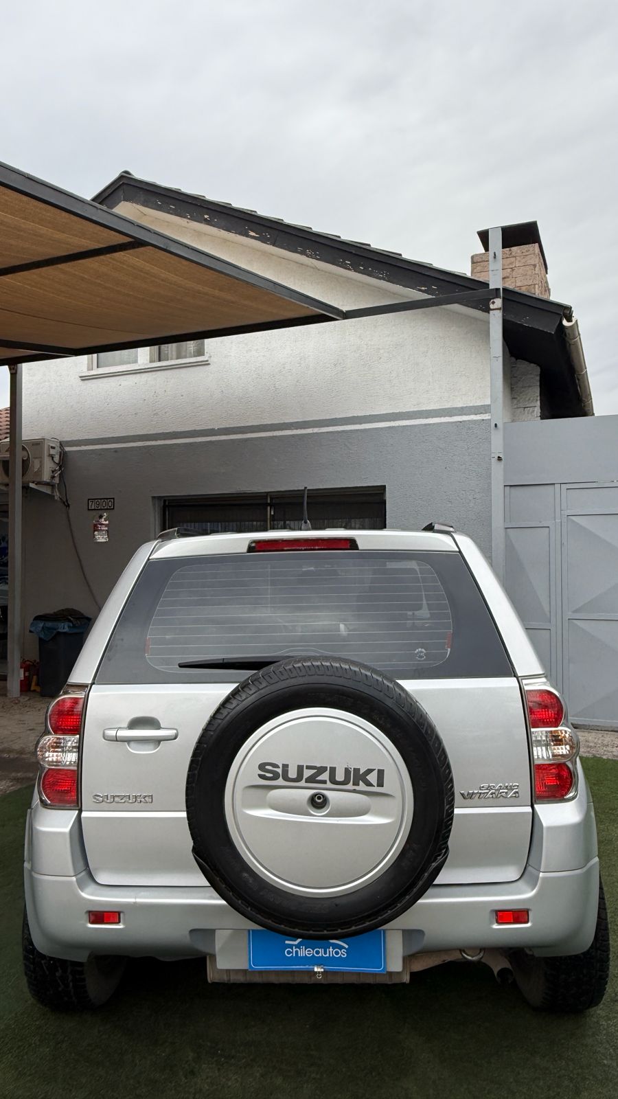 Suzuki Grand Vitara GLX 2.4 4X4 MT 2012 (235.500 km)