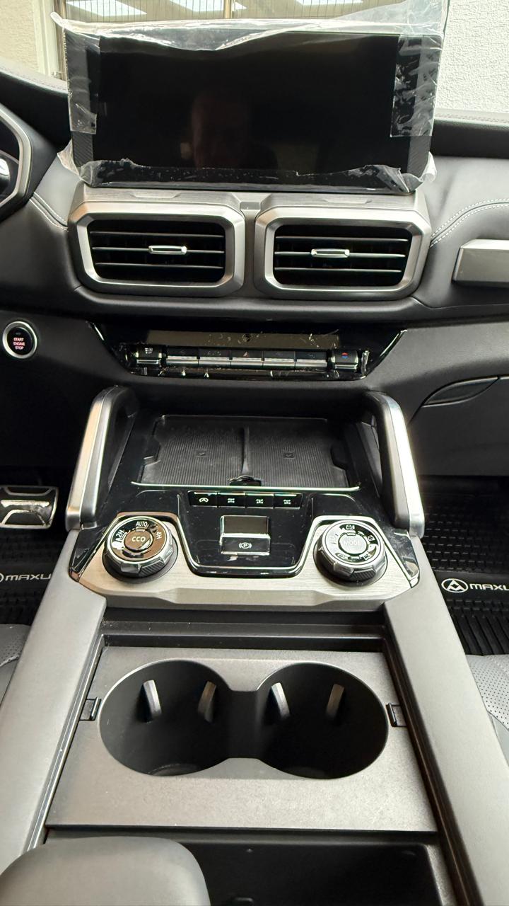 Maxus D90 2.0 Flagship Diesel 4WD AT 2025 (11.500 km)