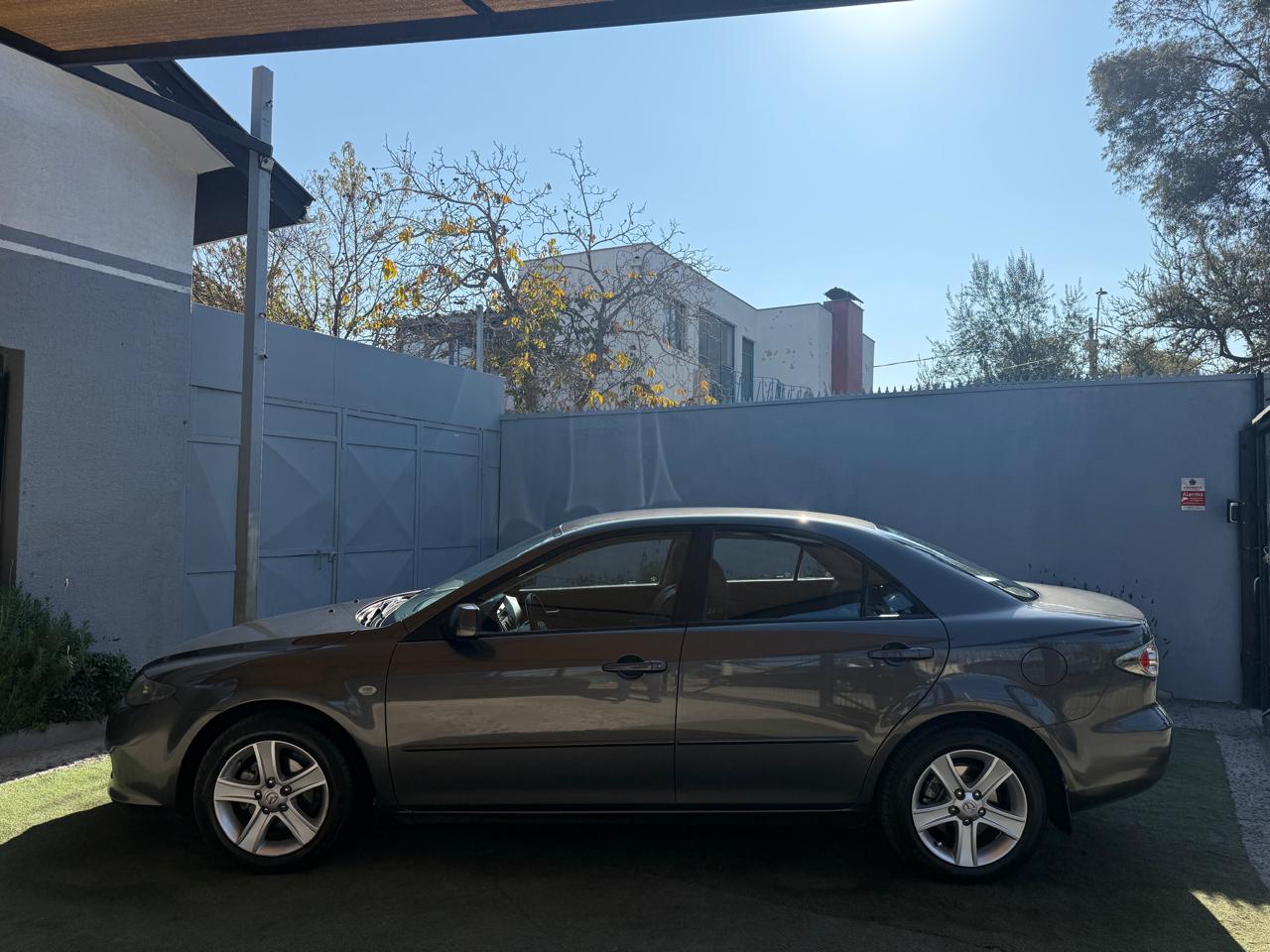 Mazda 6 2.0 R Cuero AT 4P 2007 (48.700km)