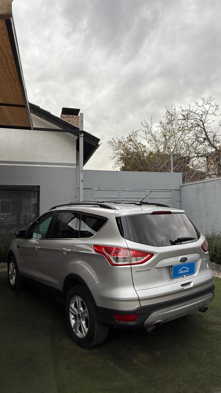 Ford Escape 2.0 SE EcoBoost 4x2 AT 2014 (93.730 km)