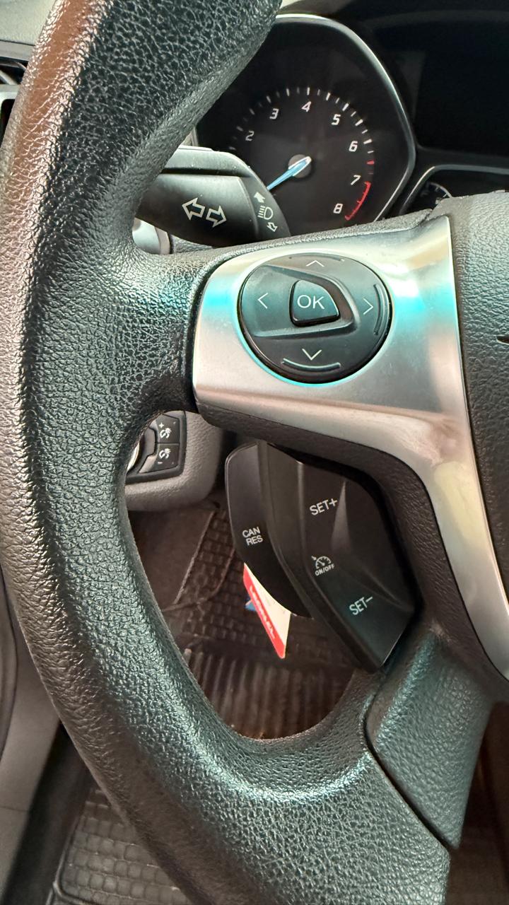 Ford Escape 2.0 SE EcoBoost 4x2 AT 2014 (93.730 km)