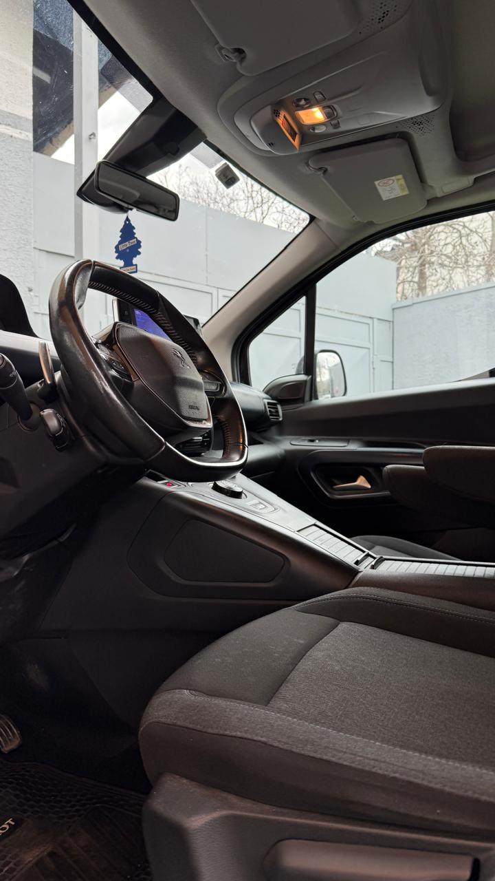 Peugeot Rifter 1.5 ALLURE BlueHDi Diesel 2023 (87.500 km)