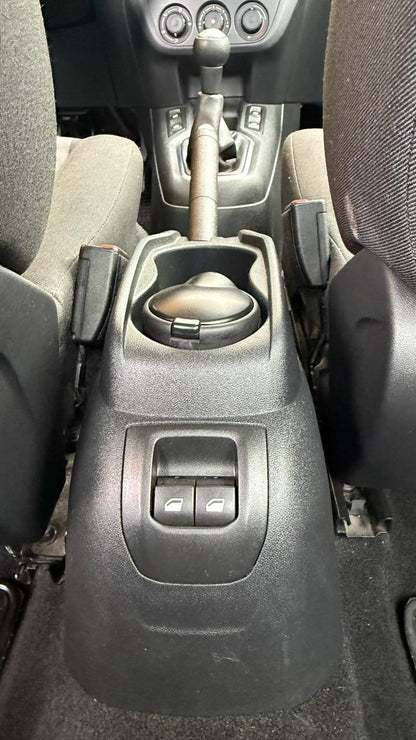 Citroën C-Elysee 1.6 VTI Seduction 4x2 MT 2014 (37.620 km)