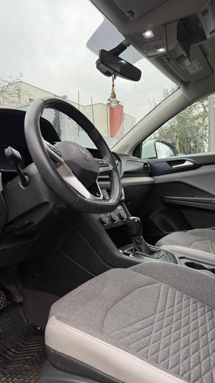 Volkswagen Taos 1.4 TSI Comfortline 4x2 AT 2021 (53.969 km)