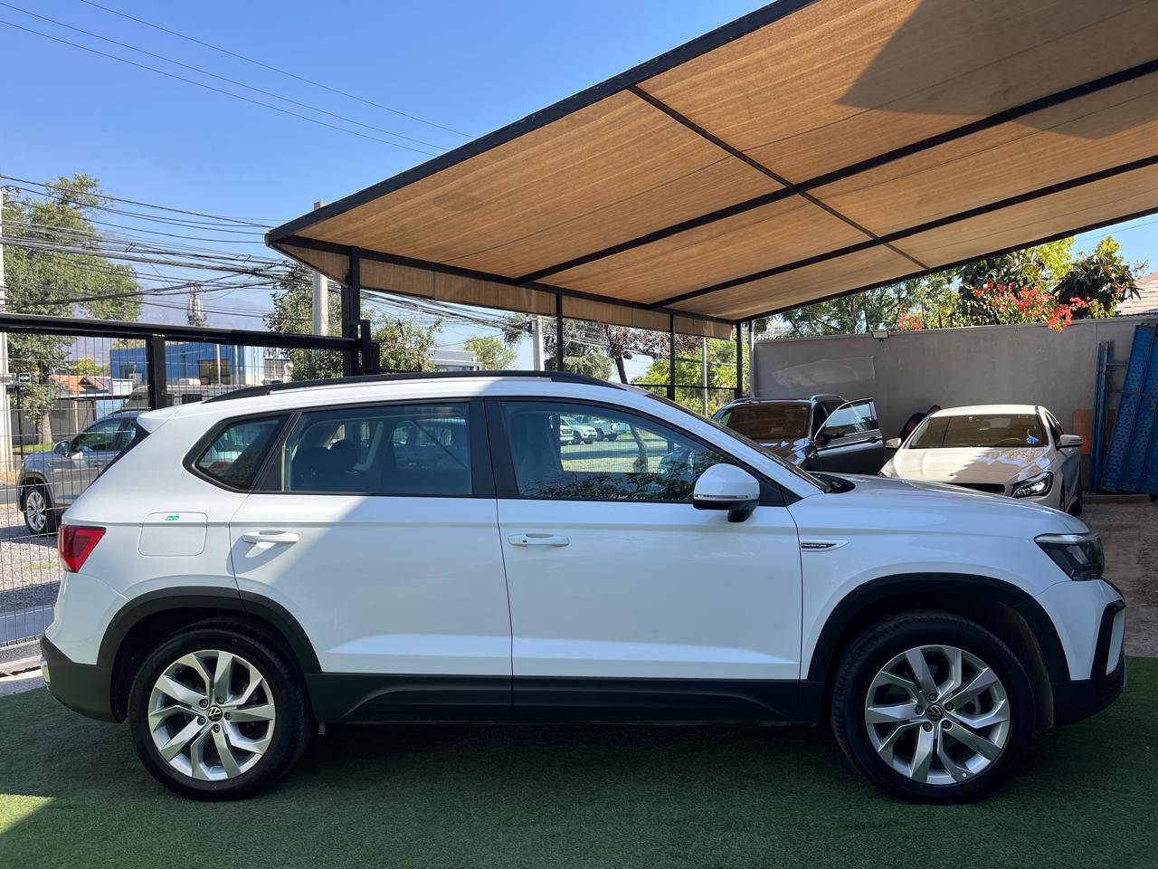 Volkswagen Taos 1.4 TSI Comfortline 4x2 AT 2021 (53.969 km)