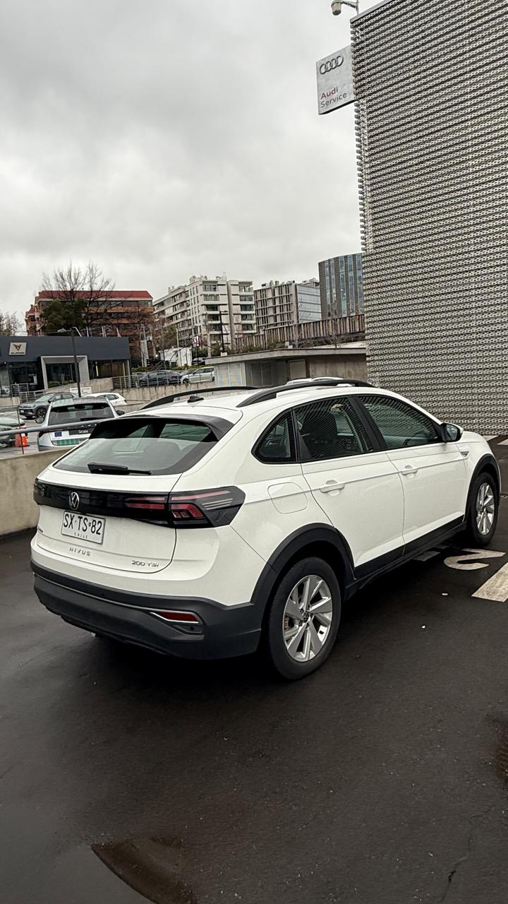 Volkswagen Nivus 1.0 TSI Comfortline 4x2 AT 2023 (64.000 km)