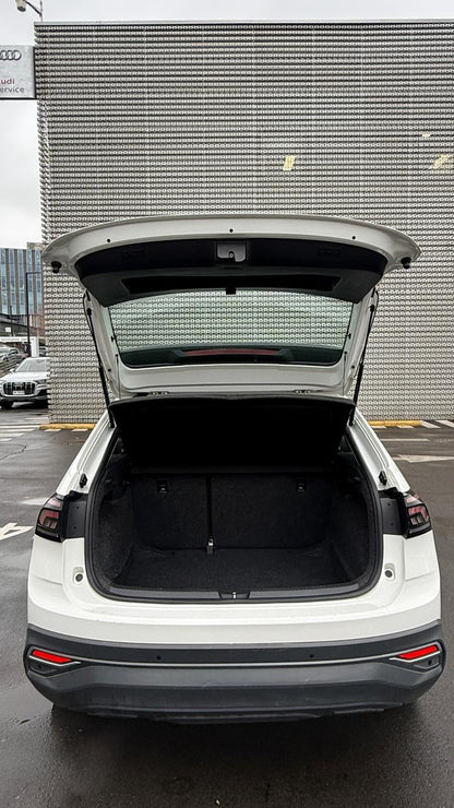 Volkswagen Nivus 1.0 TSI Comfortline 4x2 AT 2023 (64.000 km)
