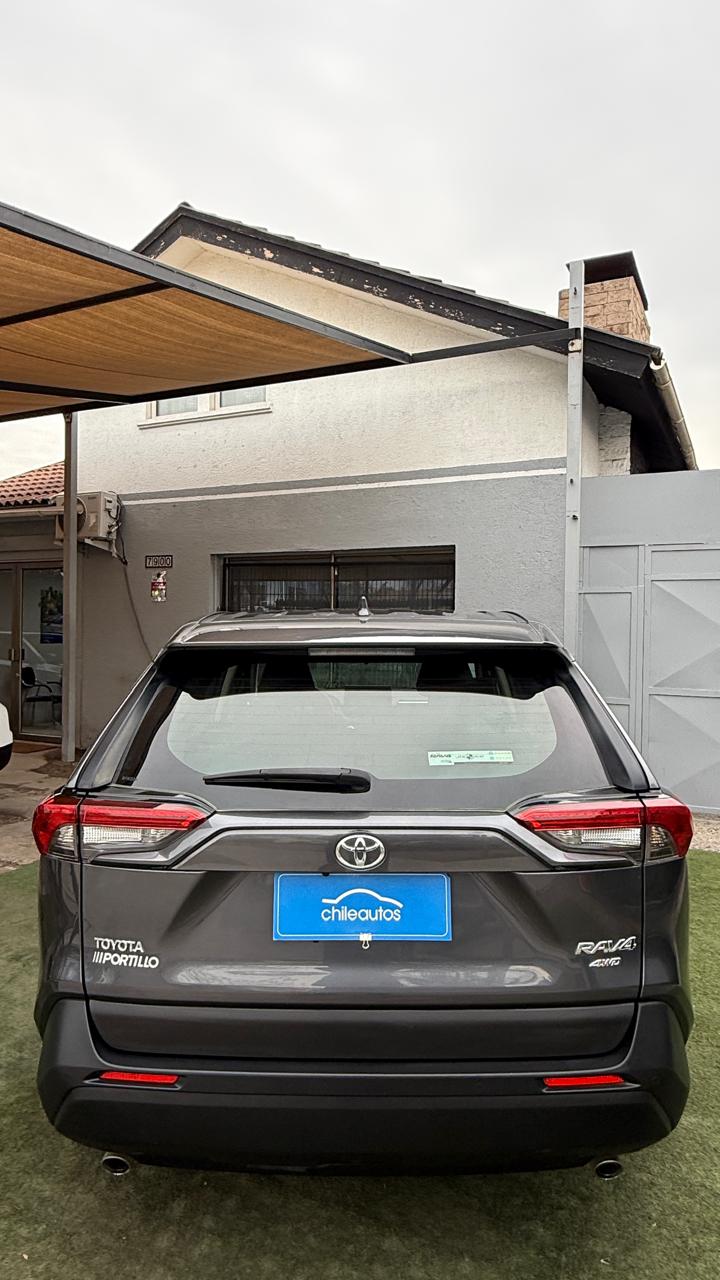 Toyota RAV4 2.0 LE 4X4 MT 5P 2022 (52.700 km)