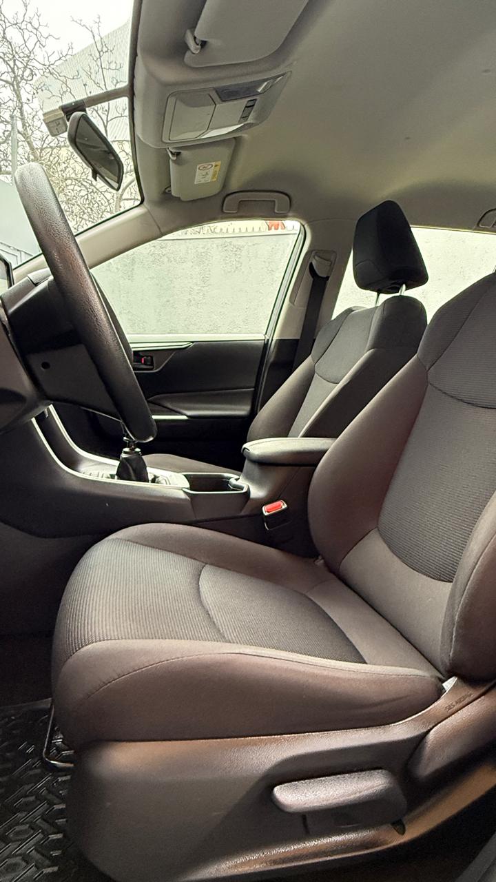 Toyota RAV4 2.0 LE 4X4 MT 5P 2022 (52.700 km)