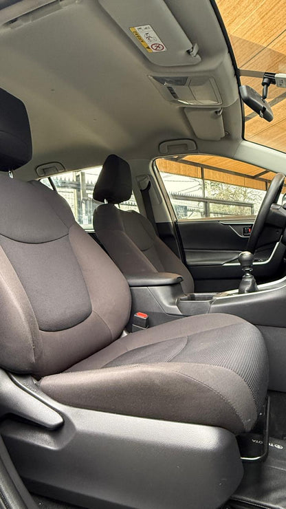 Toyota RAV4 2.0 LE 4X4 MT 5P 2022 (52.700 km)
