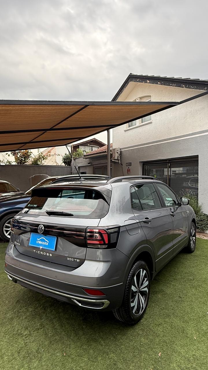 Volkswagen T-Cross 1.0 TSI Comfortline 4X2 AT6 2022 (65.900 km)