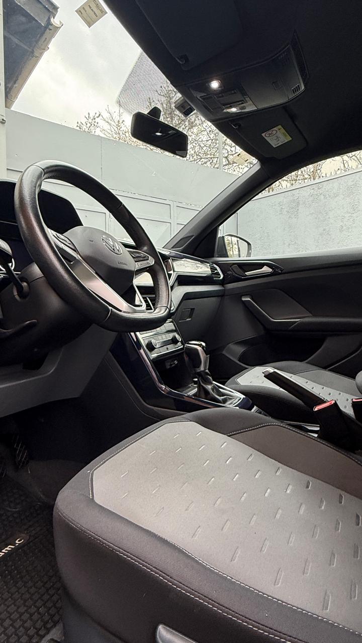 Volkswagen T-Cross 1.0 TSI Comfortline 4X2 AT6 2022 (65.900 km)