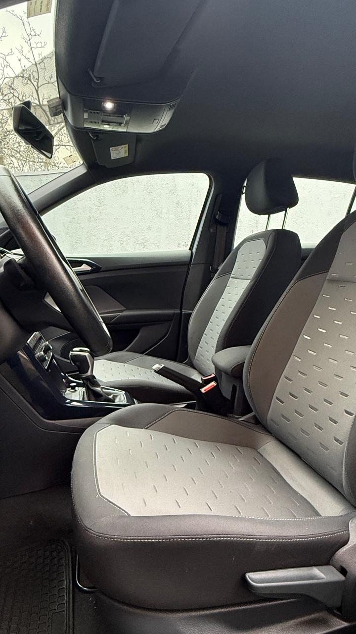 Volkswagen T-Cross 1.0 TSI Comfortline 4X2 AT6 2022 (65.900 km)