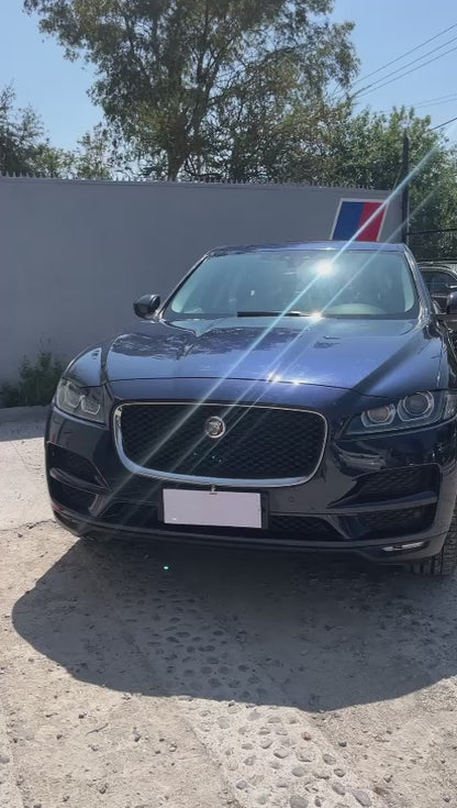 Jaguar F-Pace 2.0D I4 180PS Prestige Auto 4WD 2019 (76.500 KM)