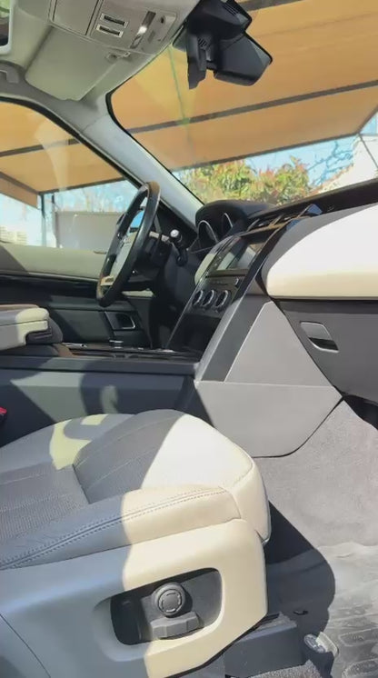 Land Rover Discovery 3.0 4WD 2018 ( 69,786 Km)