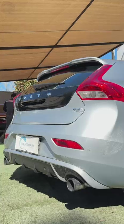 Volvo V40 2.0 T4 Auto R-Design 2016 (196,000 Km)